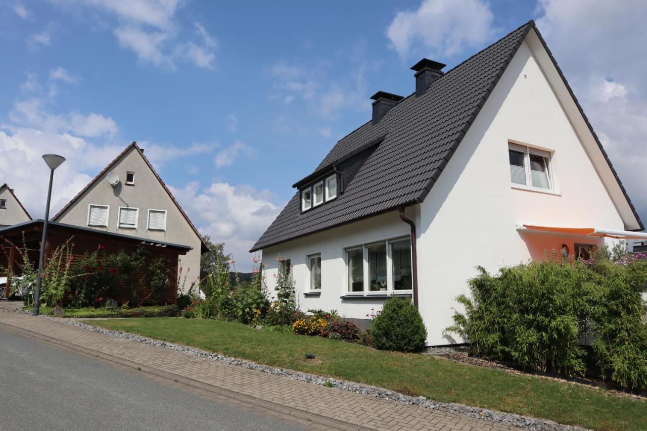 Ferienwohnung Dicke Linde Schmallenberg Eksteriør billede